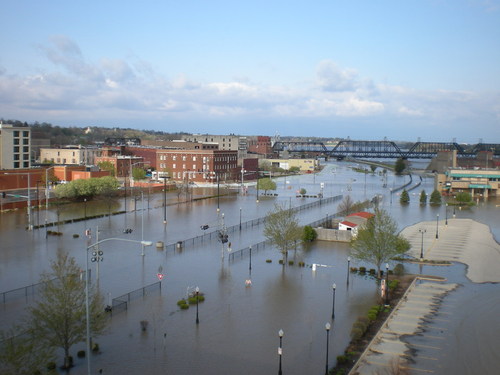 Davenport, IA: flood downtown 2008