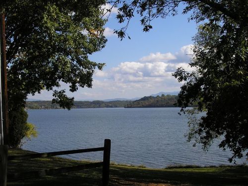 Vonore, TN: Tellico Lake view from the Fort Loudon State Park