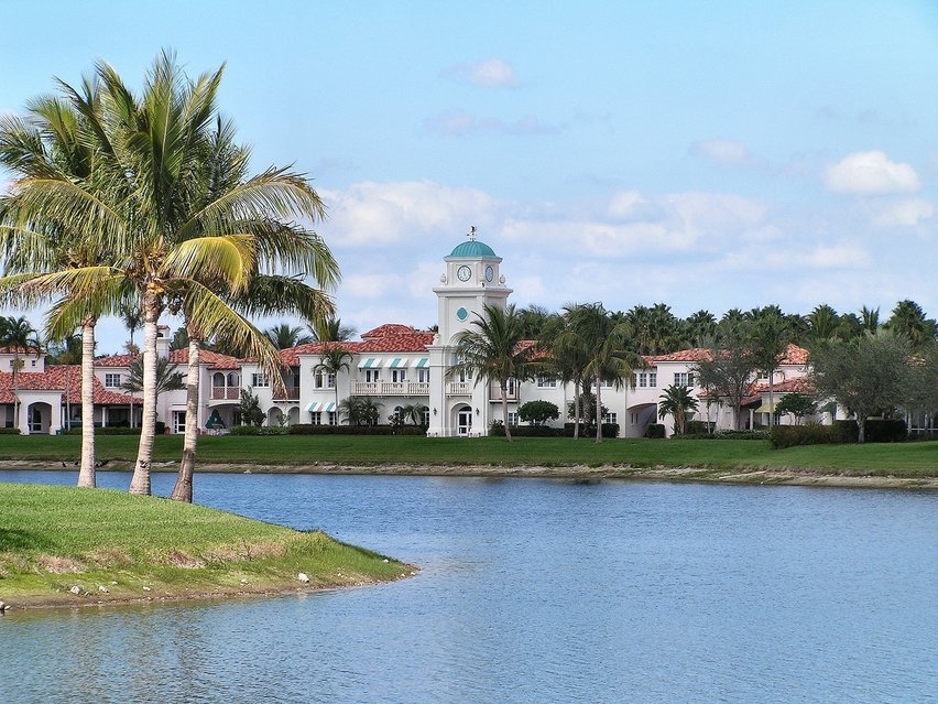 Naples, FL: Town Hall in Naples community of Village Walk