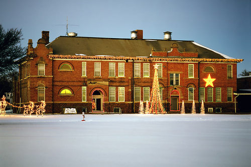 Chester, NE: Christmas Lights at the Chester School Building in 2007