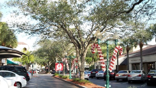 Miami Lakes, FL: Christmas at Main Street 2008