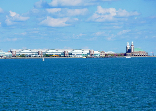 Chicago, IL: Navy Pier extending into Lake Michigan, in Chicago, IL