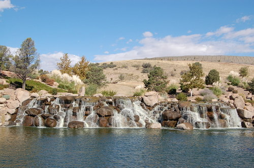 Prescott, AZ: Waterfall at Prescott Lake Pkwy.