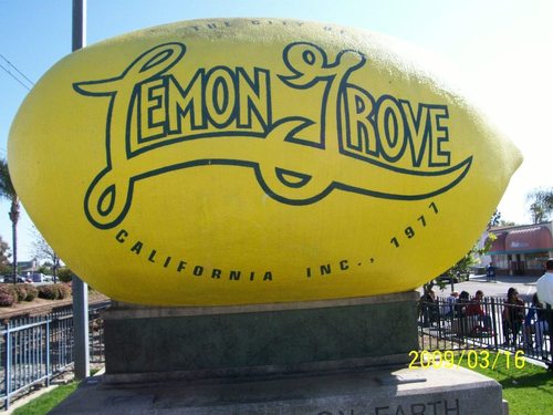 Lemon Grove, CA: City of Lemon Grove Marker on the corner of Broadway & Lemon Grove Ave.