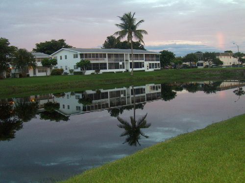 Century Village, FL: REFLECTIONS