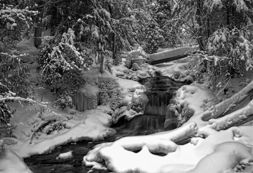 Munising, MI: Winter @ Wagner Falls