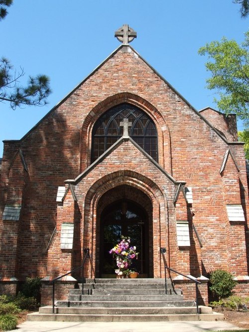 Troy, AL: St. Mark's Episcopal Church on the corner of College St. and Pine St.