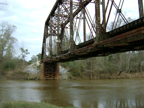 Pearl River, LA: The Pearl River in Louisiana, sign on the bridge marks the state of Mississippi