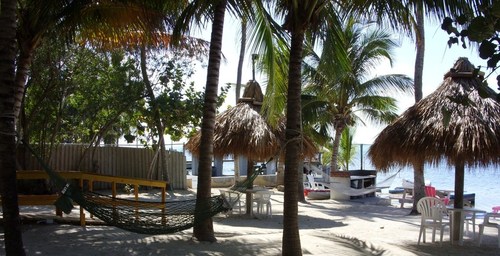 Key Largo, FL: Seafarer Resort 97684 Overseas hwy 33037