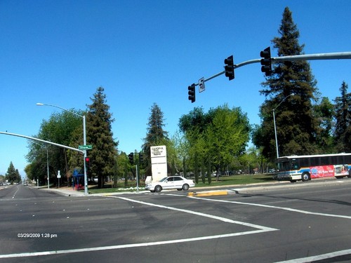 Fresno, CA: California State University Fresno Signage Cedar Ave at Shaw Ave