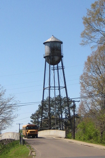 Coldwater, MS: Old Coldwater Water Tower