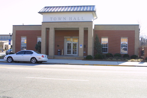 Smithfield, NC: Town Hall Smithfield NC