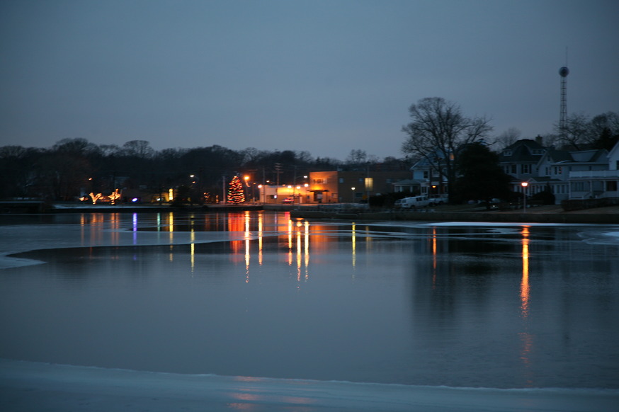 Loch Arbour, NJ: Lights of Loch Arbour