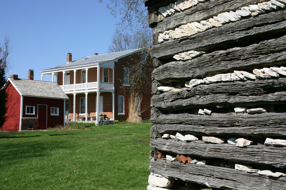 Waterloo, IL: Bellefontaine, one of the first American settlements in Illinois