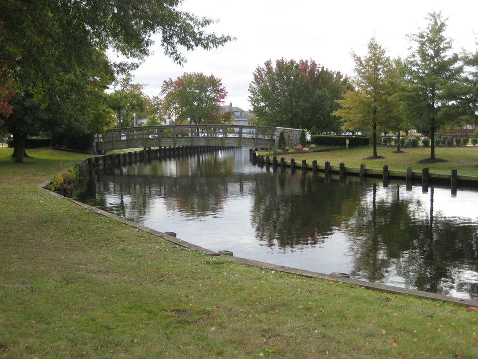 Toms River, NJ: "Thomas Luker" Bridge at Huddy Park