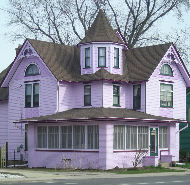 Richmond, IL: Pink House on Route 12 in Richmond, IL