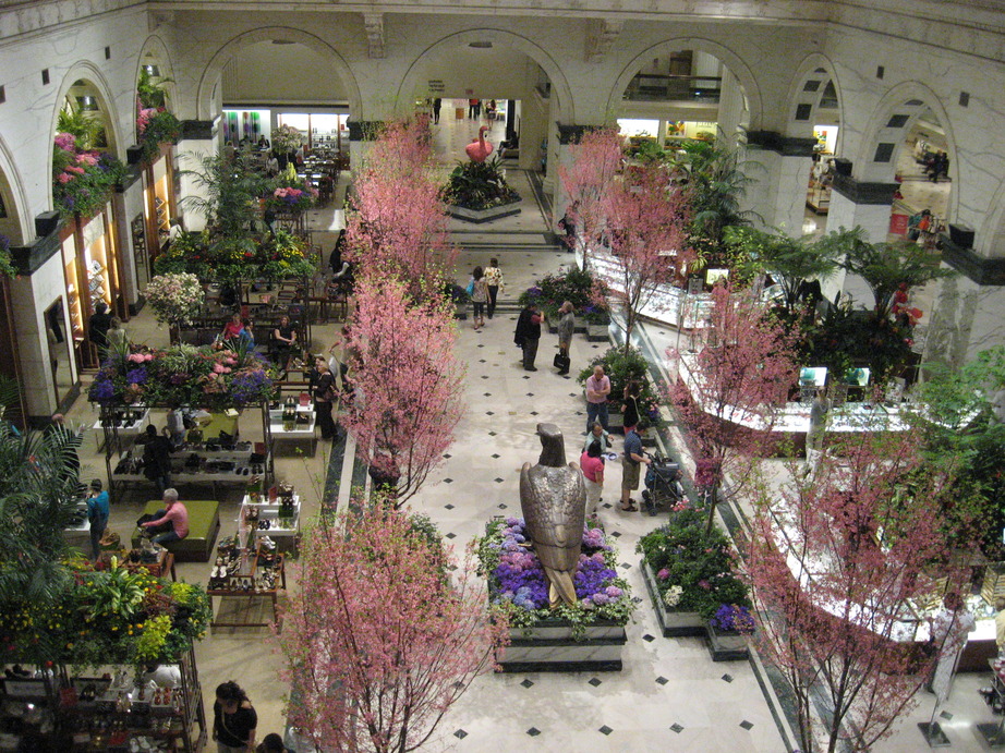 Philadelphia, PA: Macy's in bloom