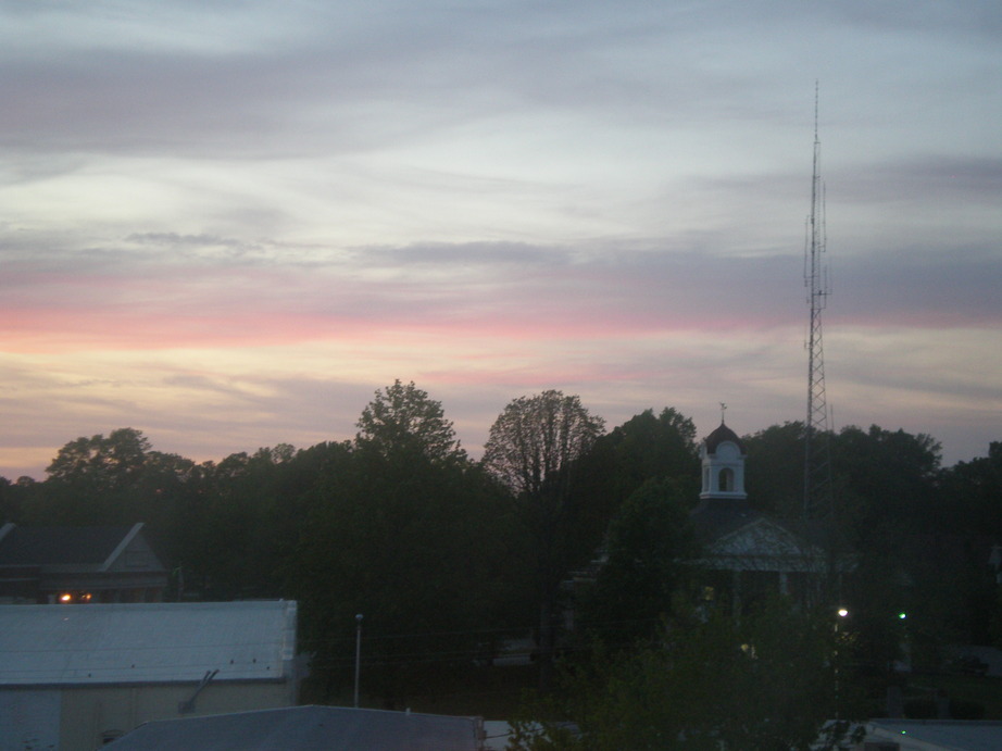 Henderson, TN: The sunset over the court house