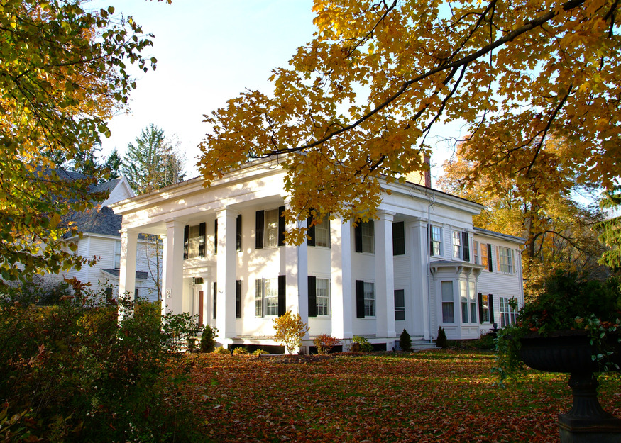 Angelica, NY: The Magnolia House- Restaurant, Catering etc, Located on the Park Circle