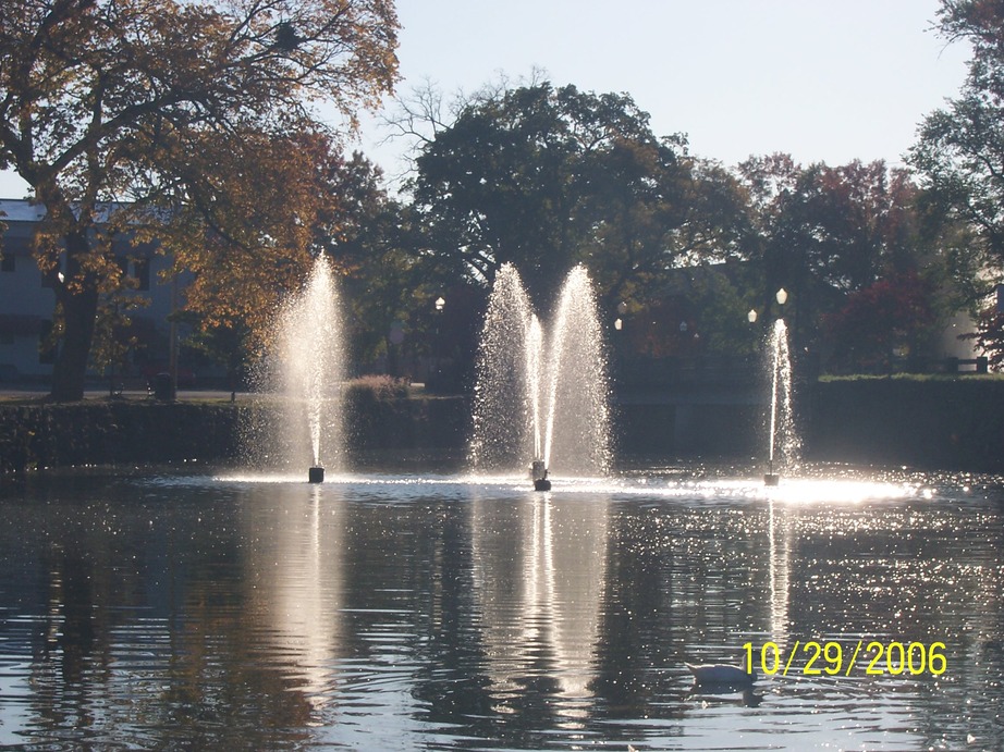 Siloam Springs, AR: Fountains at the park