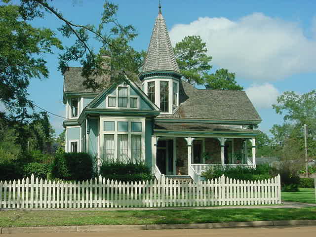 Brookhaven, MS: home on S. Jackson St.