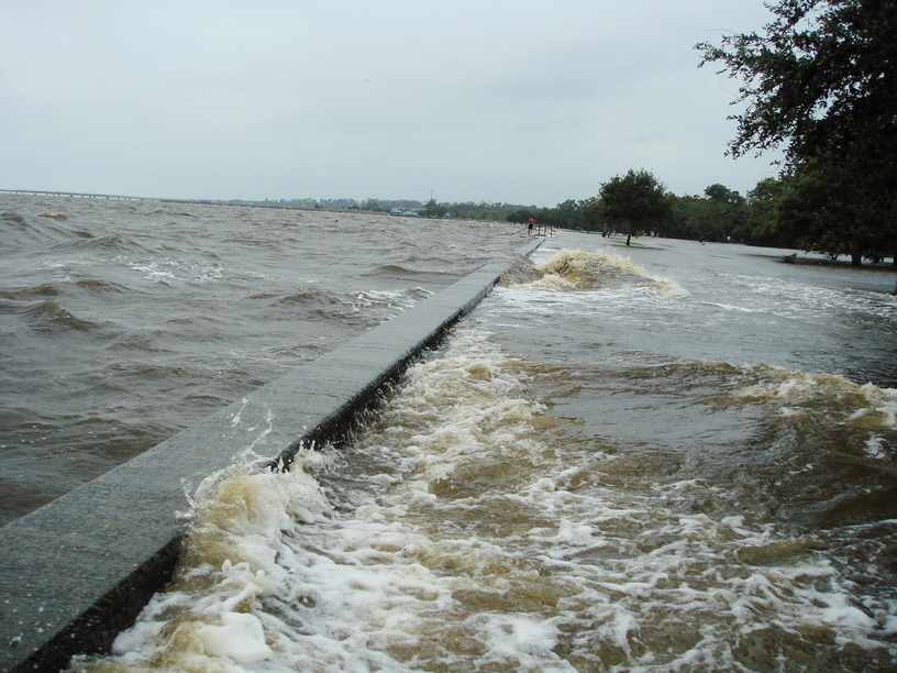 Mandeville, LA: Lake Pontchartrain, Hurricane Ike, 9-13-2008