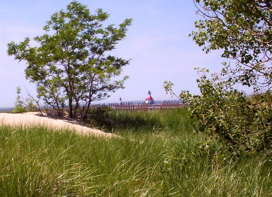 St. Joseph, MI: view of lighthouse