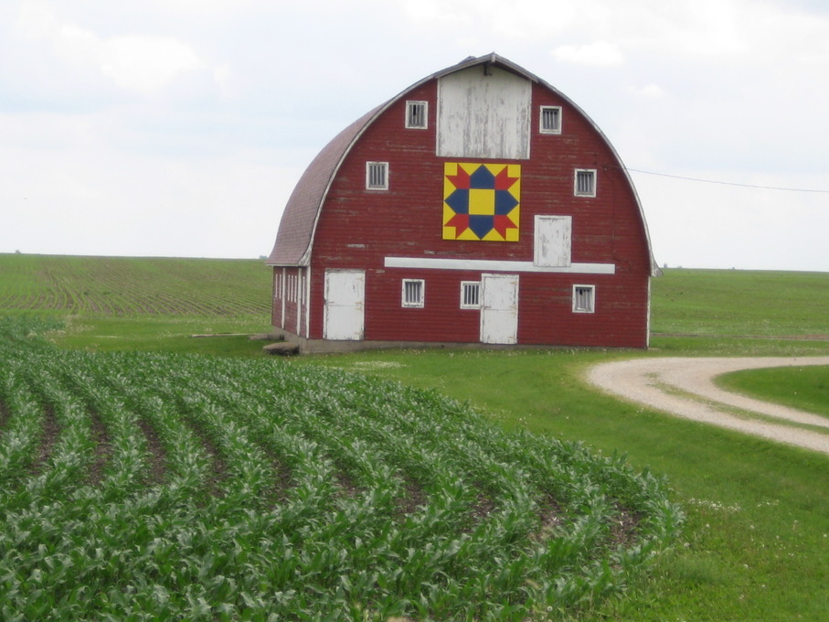 Grundy Center, IA: "Morning" Barn Quilt on Hook Farm