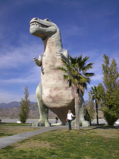 Cabazon, CA: Cabazon Dinosaur