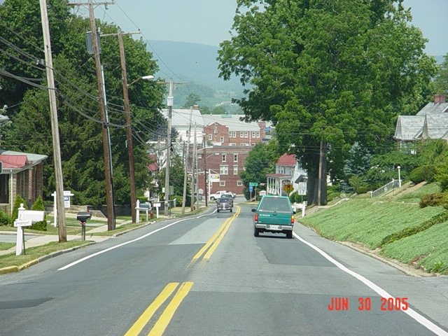 Middletown, MD: Heading West Towards Downtown