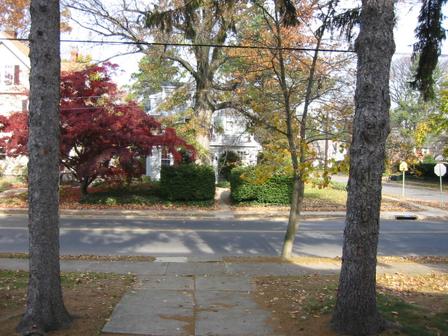 Woodbury, NJ: Fall Leaves and a typical Woodbury house