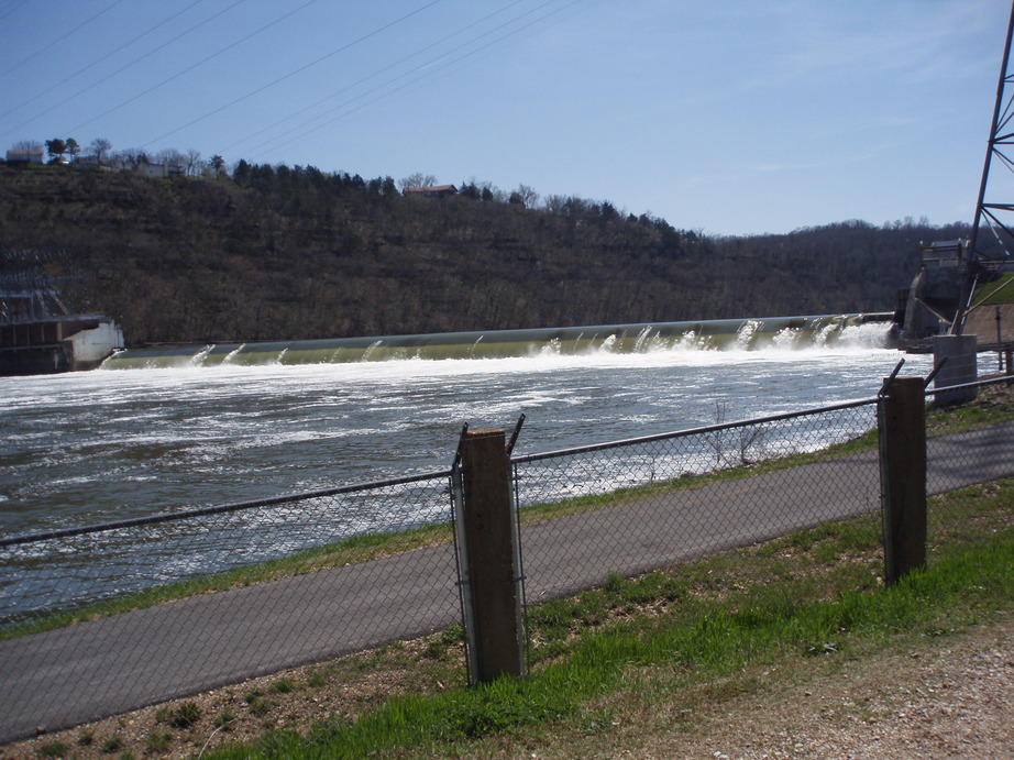 Forsyth, MO: Water over Powersite Dam, Shadow Rock Park is flooded