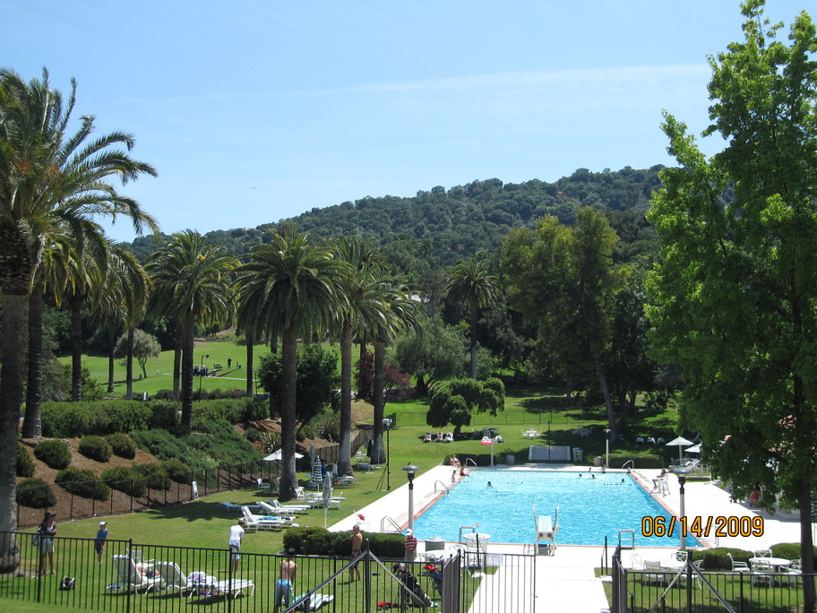 Pleasanton, CA: Castlewood Country Club swimming pool, Pleasanton CA