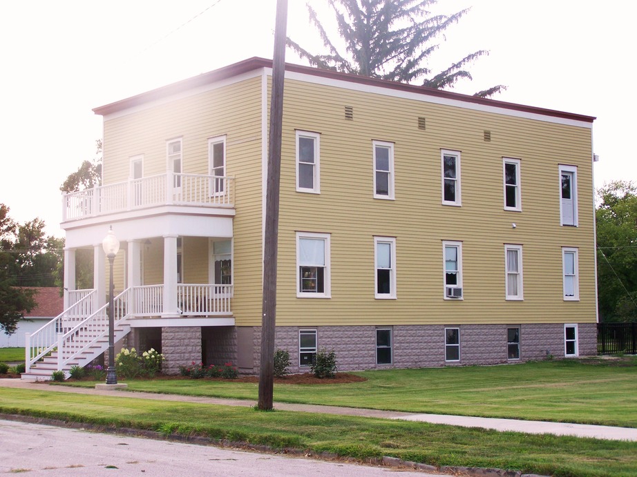 Forrest, IL Still looking great photo, picture, image (Illinois) at