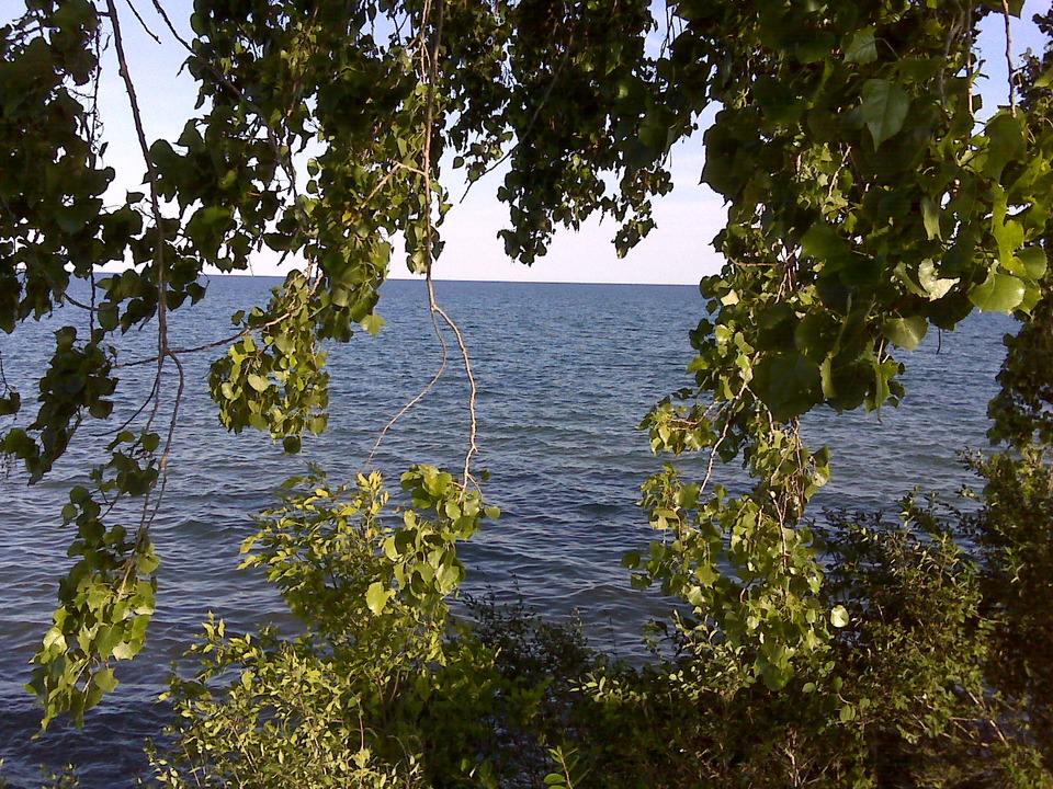 Manitowoc, WI: Lake Michigan shore in Manitowoc 2