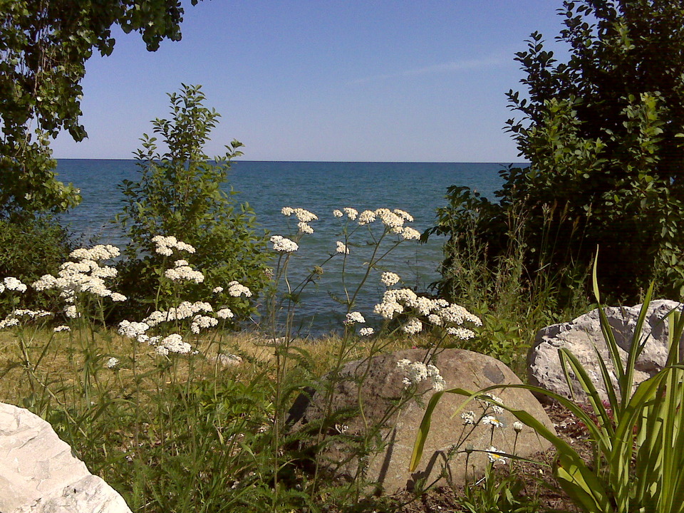 Manitowoc, WI: Lake Michigan shore in Manitowoc 3