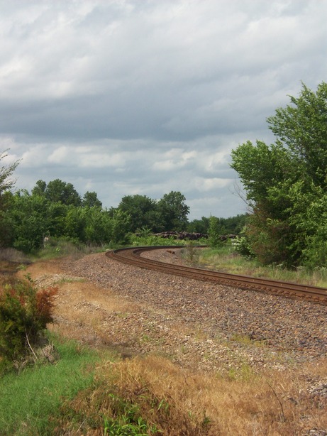 Le Roy, KS: Railroad Tracks