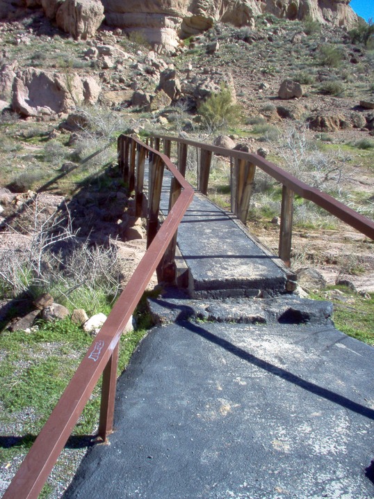 Kingman, AZ: white mountian bridge