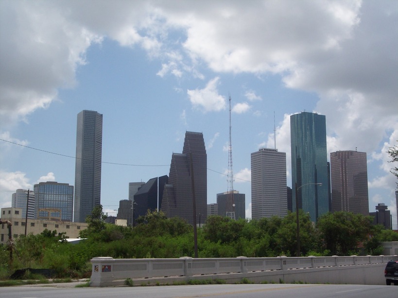 Houston, TX: Houston Skyline picture taken by Realty Dream Makers Aug. 2009 on Houston Ave near Dart St.