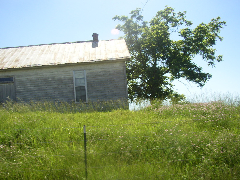 Tompkinsville, KY: Old house uncle used to live in,