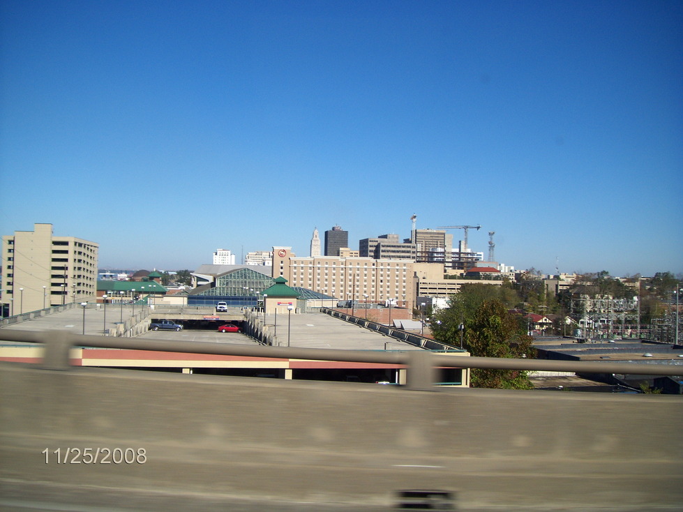 Baton Rouge, LA: View of downtown Baton Rouge from Interstate 10