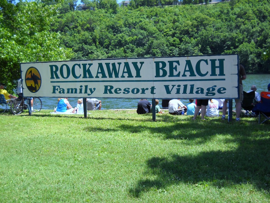 Rockaway Beach, MO: A Great Vacation Place. Even a greater place to live