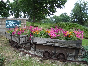 Pekin, IL: Coal Car on Court St.