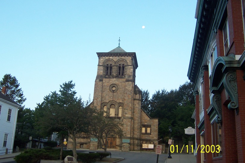 Plymouth, MA: The First Parish Church and the moon in the morning. The date is wrong, I think it was taken in 2005