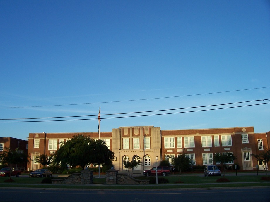 Cayce, SC: Brookland-Cayce High School at dawn. 7:39 AM, Sept 24, 2009