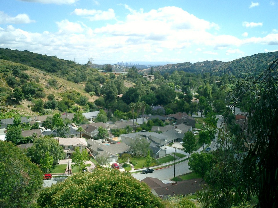 La Crescenta-Montrose, CA: Verdugo Hills Looking Towards LA
