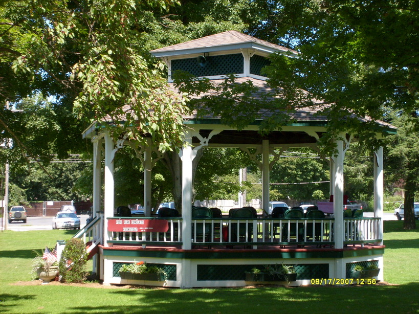 Hoosick Falls, NY: Band Stand in Wood Memorial Park