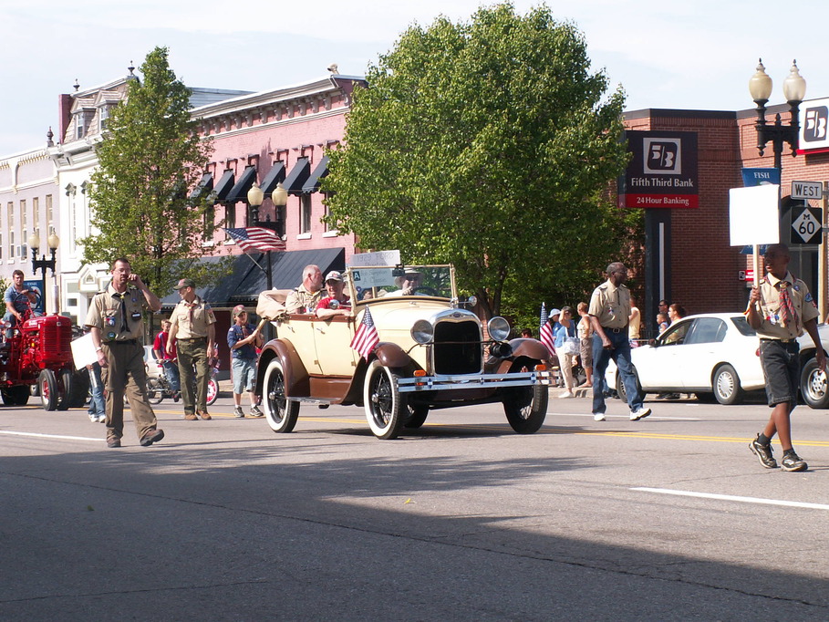 Cassopolis, MI: FOURTH OF JULY PARADE 2008 DOWNTOWN CASSOPOLIS MICHIGAN