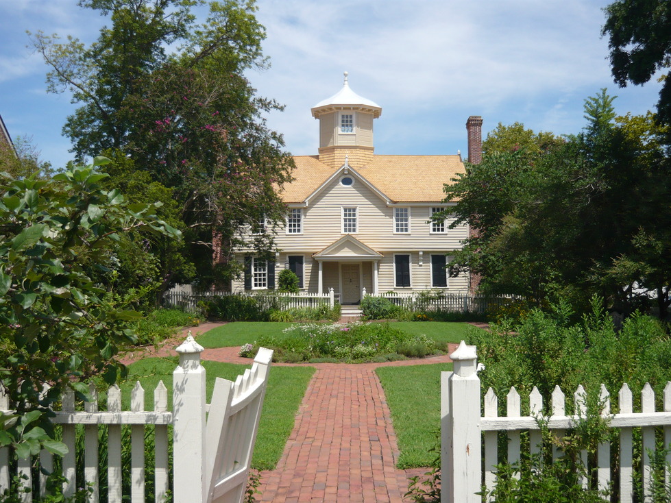 Edenton, NC cupola house photo, picture, image (North Carolina) at
