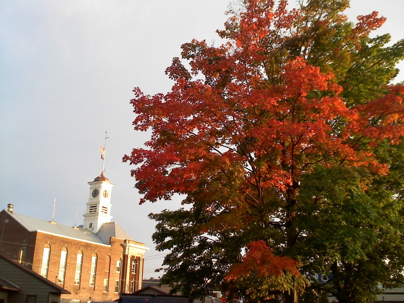 Waterford, NY: Fall foliage on 4th Street (police department builiding tower)